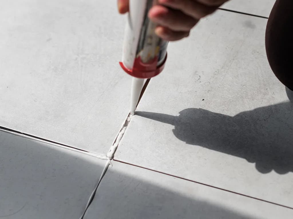 PU Injection Grouting for Crack Sealing